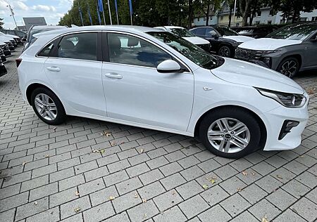 Kia Cee'd Ceed / Vision Automatik Navi Kamera