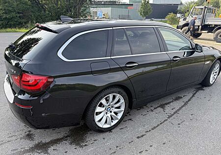 BMW 525d 525 xDrive Touring Aut.