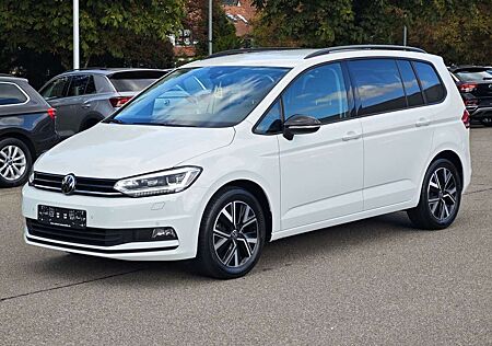 VW Touran Volkswagen Highline 150PS DSG #AHK #Black-Style