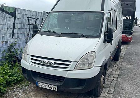 IVECO Daily 65 C 18 V DPF Express