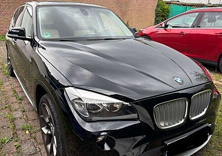 BMW X1 18 i sDrive
