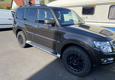 Mitsubishi Pajero 3.2 DI-D Top