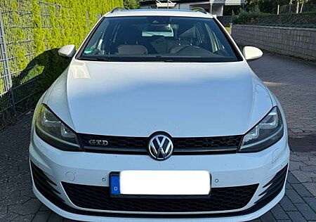 VW Golf Variant Volkswagen GTD BMT