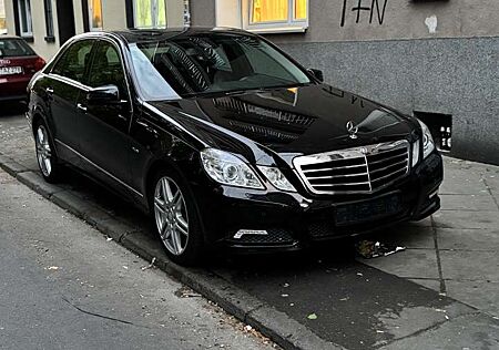 Mercedes-Benz E 350 CDI DPF BlueEFFICIENCY 7G-TRONIC Avantgarde