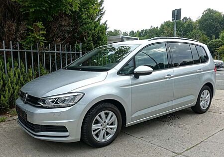 VW Touran Volkswagen 2.0 TDI DSG Comfortline*LED*NAVI*el.HECKKLAPPE