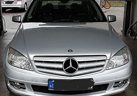 Mercedes-Benz C 220 CDI DPF Automatik BlueEFFICIENCY Avantgarde