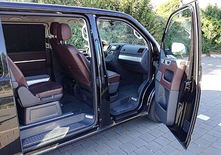VW T5 Multivan Volkswagen Multivan 4MOTION Highline