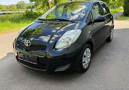 Toyota Yaris 1,33-l-Dual-VVT-i Cool 1.Hd/6-Gang/Klima..