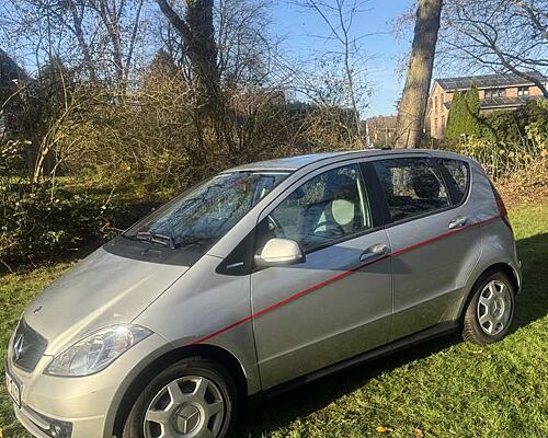 Mercedes-Benz A 160 BlueEFFICIENCY Elegance