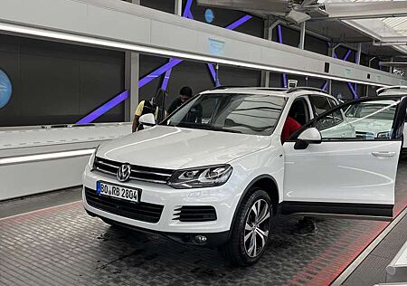 VW Touareg Volkswagen 3.0 V6 TDI Blue Motion DPF Automatik Exclusive Ter