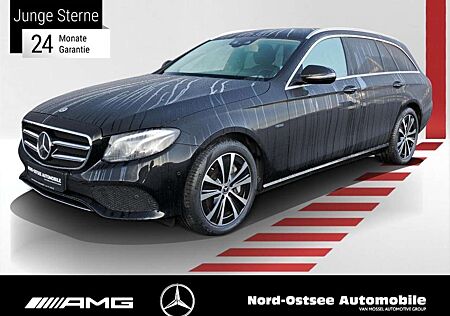 Mercedes-Benz E 300 T de AVANTGARDE COMAND KAMERA HUD AHK