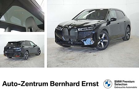 BMW iX xDrive40 Sportpaket AHK SKY-Lounge Laserlicht