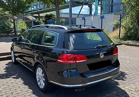VW Passat Variant Volkswagen Highline BlueMotion