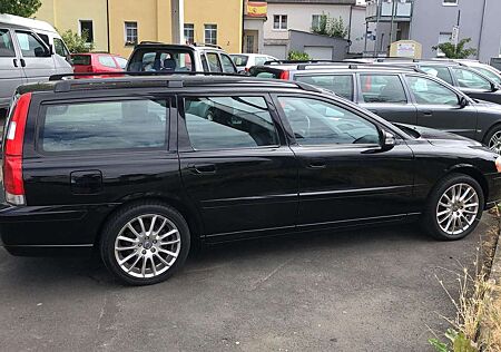 Volvo V70 D5 Vollausstattung