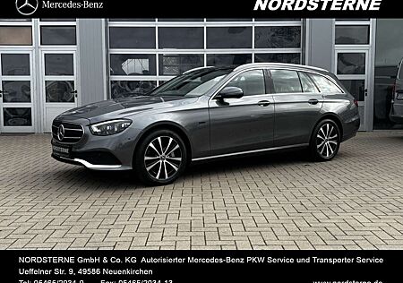 Mercedes-Benz E 300 T de AVANTGARDE+PANO+DISTRONIC+HEAD-UP+LED