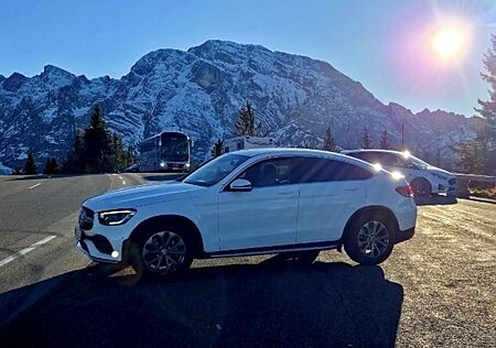Mercedes-Benz GLC 300 GLC-Coupe d 4Matic 9G-TRONIC AMG Line