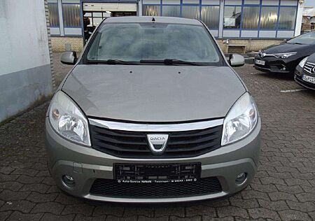 Dacia Sandero Laureate