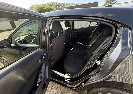 Mazda 3 SKYACTIV-G 120 Aut. Signature