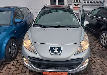 Peugeot 207 SW*8FACH*ALU*AHK*PANORAMA*KLIMA*TÜV