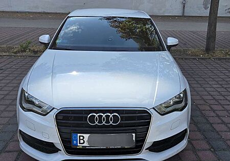 Audi A3 1.4 TFSI Limousine Ambition