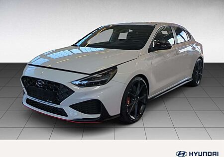 Hyundai i30 Fastback N Performance 7-DCT LED 19" NAVI SHZ PDC