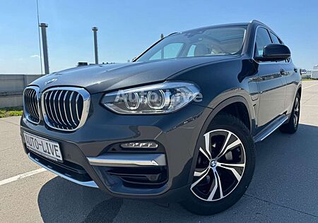 BMW X3 xDrive 30 e*LUXURY LINE*VI*PAN*NAVI*LED*LEDER