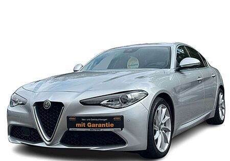 Alfa Romeo Giulia gebraucht kaufen Alfa Romeo Giulia Super*Kamera*Bi-Xenon*Keyless*ACC*Navi*