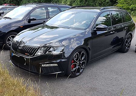 Skoda Octavia RS 245