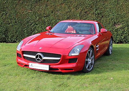 Mercedes-Benz SLS AMG - Seltene Farbkombi, 2. Hand, Service neu
