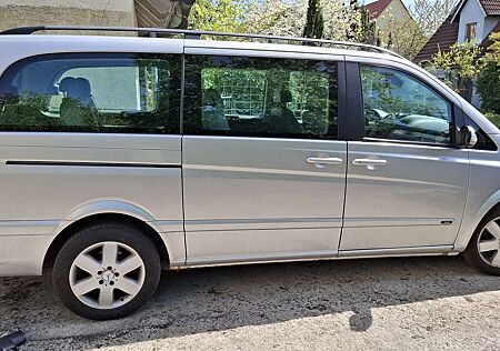 Mercedes-Benz Viano 2.2 CDI lang Trend