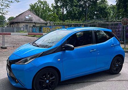 Toyota Aygo (X)