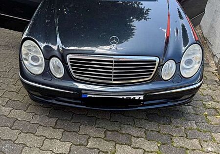 Mercedes-Benz E 320 gebraucht kaufen Mercedes-Benz E 320 CDI Elegance DPF