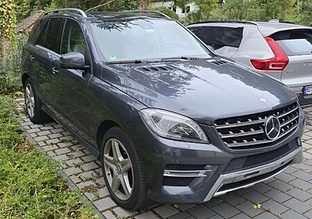 Mercedes-Benz ML 350 BlueTEC 4MATIC 7G-TRONIC