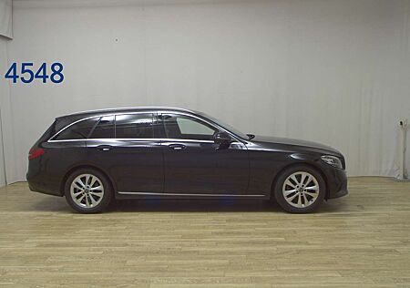 Mercedes-Benz C 220 T d Avantgarde Navi LED RFK Shz
