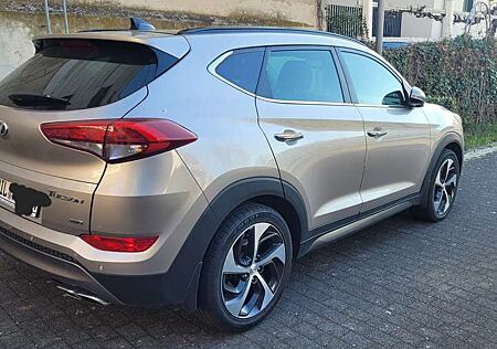 Hyundai Tucson 2.0 CRDi 4WD Intro Edition