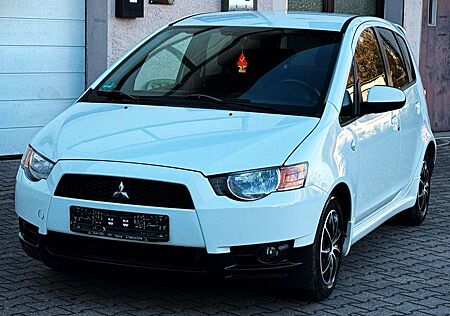 Mitsubishi Colt Lim. 5trg 35 Jahre Plus 95PS 1 HAND TÜV NEU
