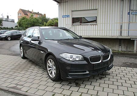 BMW 525d 525 xDrive*Facelift.*Bi-Xenon*Navi*