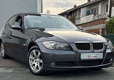 BMW 318d 318 Baureihe 3 Lim. XENON! PDC! TEMPO!