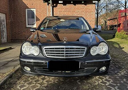 Mercedes-Benz C 230 7G-TRONIC Elegance