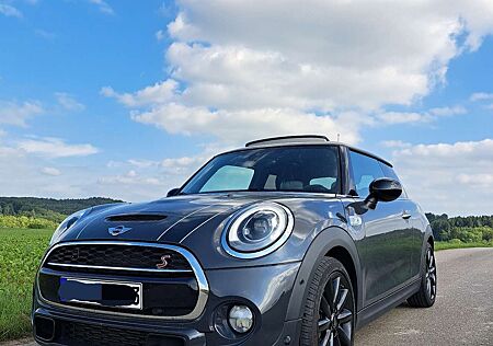 Mini Cooper S Sport-Aut. Seven Chili