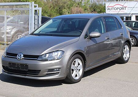 VW Golf Volkswagen VII Lim. Highline BMT