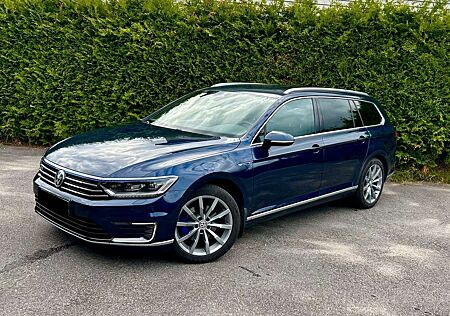 VW Passat Variant Volkswagen 1.4 TSI Plug-In-Hybrid DSG GTE