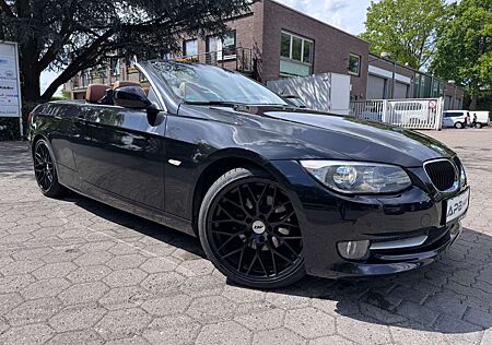 BMW 320 d CABRIO LEDER NAVI XENON SITZHZG. PDC 19"ALU