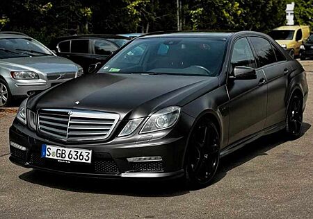 Mercedes-Benz E 63 AMG AMG Speedshift 7G-MCT