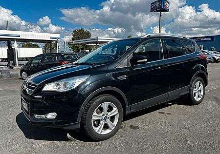 Ford Kuga Titanium 1 Jahr Gewährleistung