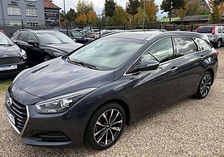 Hyundai i40 gebraucht kaufen Hyundai i40 2.0 Kbi/Navi/Kamera/el.Heckkl/PDC/Temp/Pano!