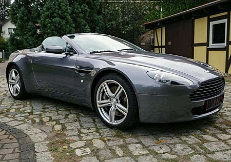 Aston Martin Vantage V8 Roadster