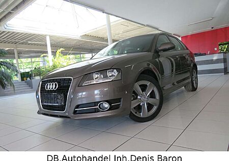 Audi A3 Sportback 2.0 TDI Ambiente SHZ PDC