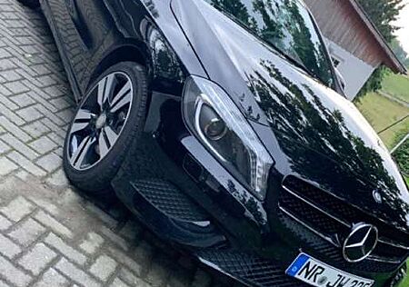 Mercedes-Benz A 180 (BlueEFFICIENCY) Style