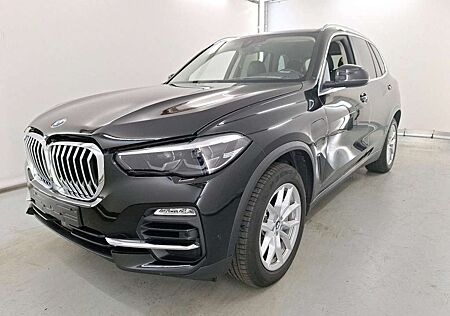 BMW X5 xDrive45e